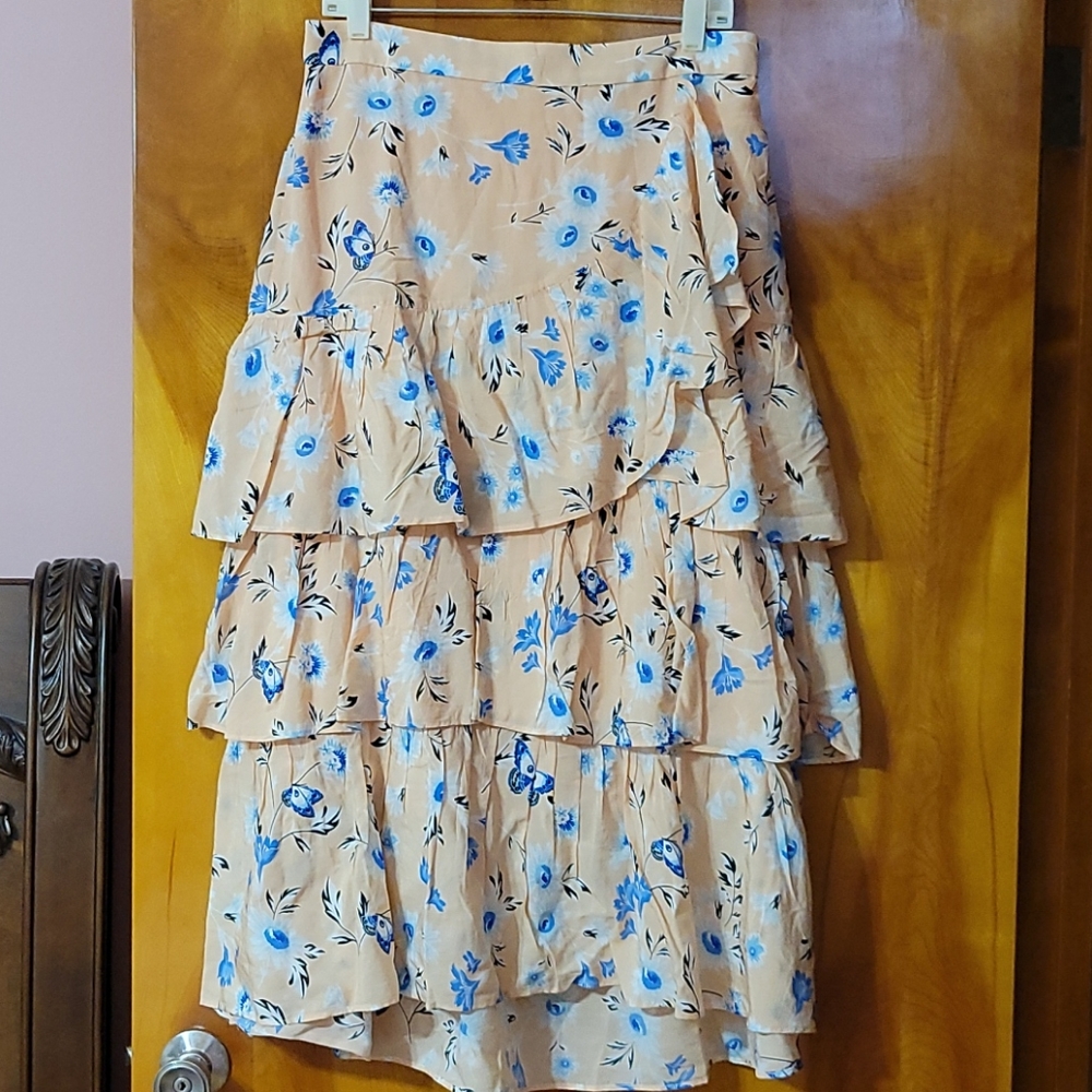 Ann Taylor ruffle skirt
